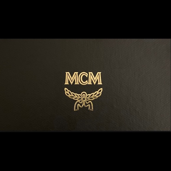 MCM Powder Pink Patricia Wallet - Picture 1 of 5